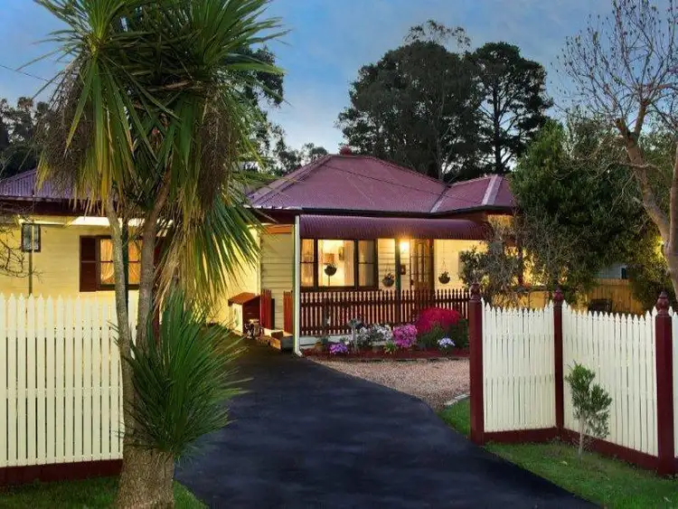 65 Lyons Road, Croydon North VIC 3136