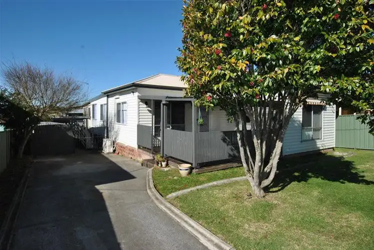 16 Jervis Street, Greenwell Point NSW 2540
