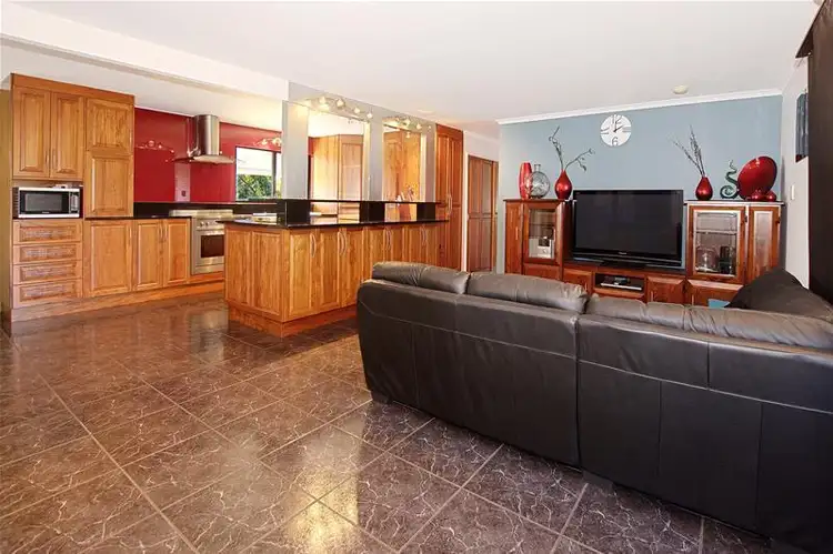 2 Malbon Road, Kirwan QLD 4817