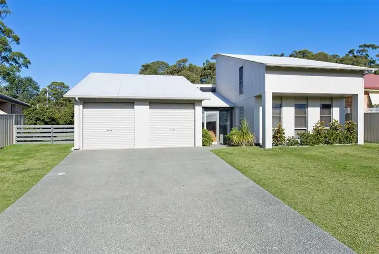 Second view of Homely house listing, 9 Hungerford Place, Bonny Hills NSW 2445