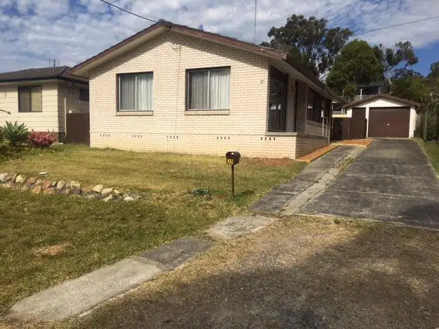 33 Anembo Avenue, Summerland Point NSW 2259