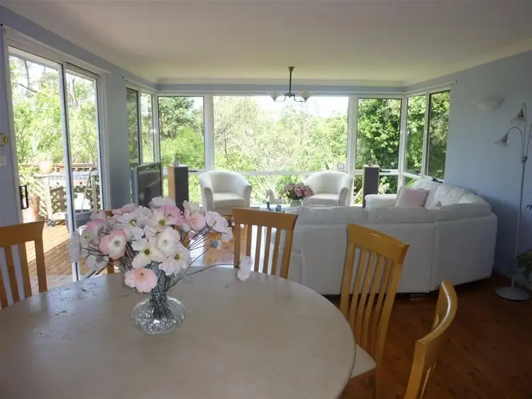 Fourth view of Homely house listing, 33 Kenley Crescent, Macquarie Hills NSW 2285