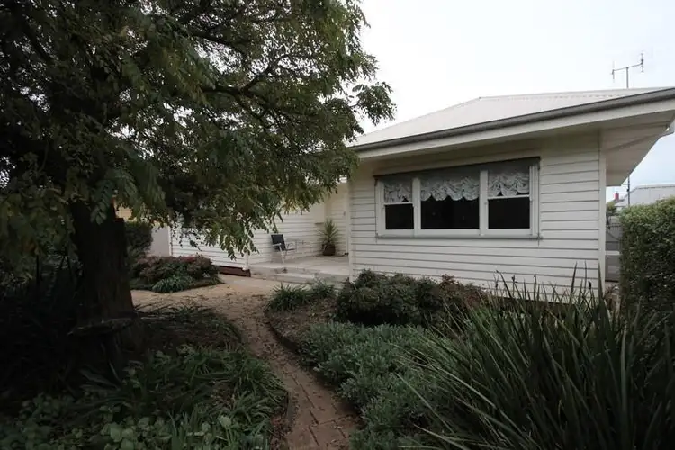 Third view of Homely house listing, 4 Lisfarron Avenue, Cobram VIC 3644
