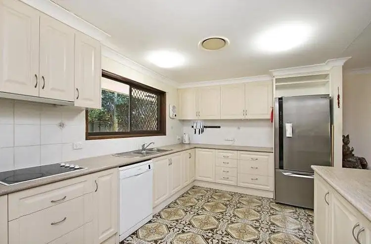Second view of Homely house listing, 7 Holbrook Way, Elanora QLD 4221