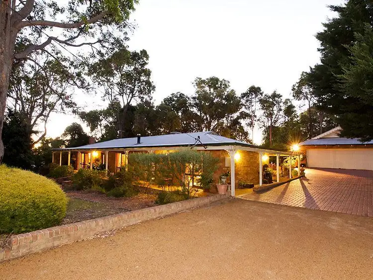 857 Brookton Highway, Roleystone WA 6111