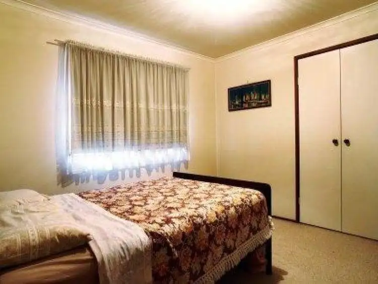 Fifth view of Homely house listing, 2 McMahon Court, Ringwood North VIC 3134