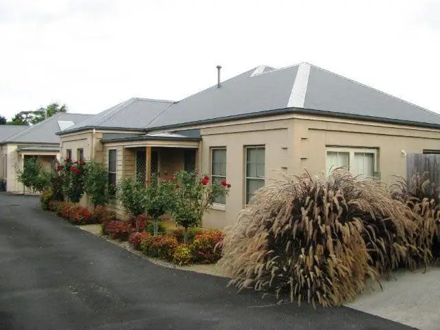 2 - 137 Commercial Road, Koroit VIC 3282
