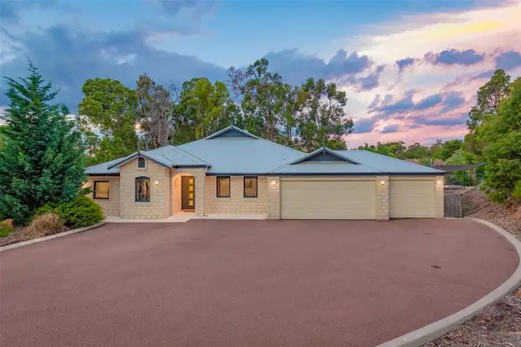 4 Scilla Place, Roleystone WA 6111