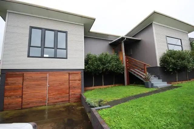 Main view of Homely house listing, 5 Ilex Avenue, Warrnambool VIC 3280