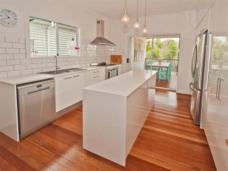 11 Duke Street, Brighton QLD 4017