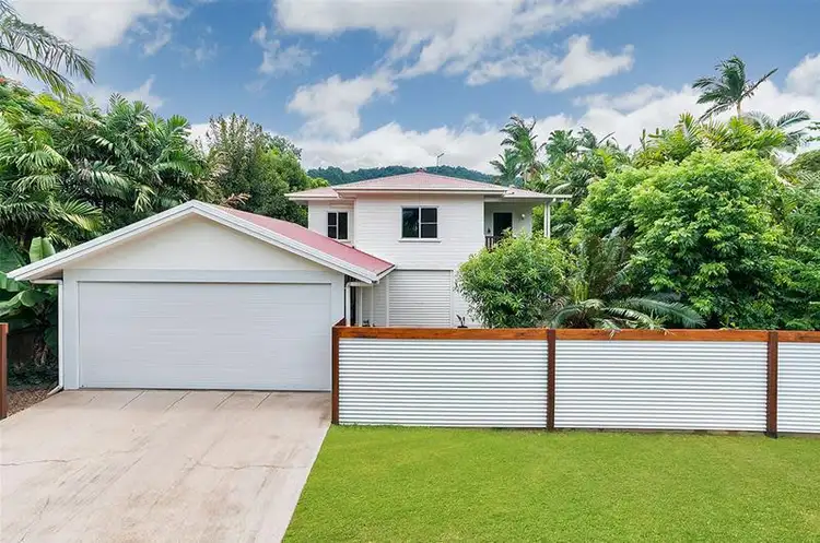 6 Draper Place, Whitfield QLD 4870