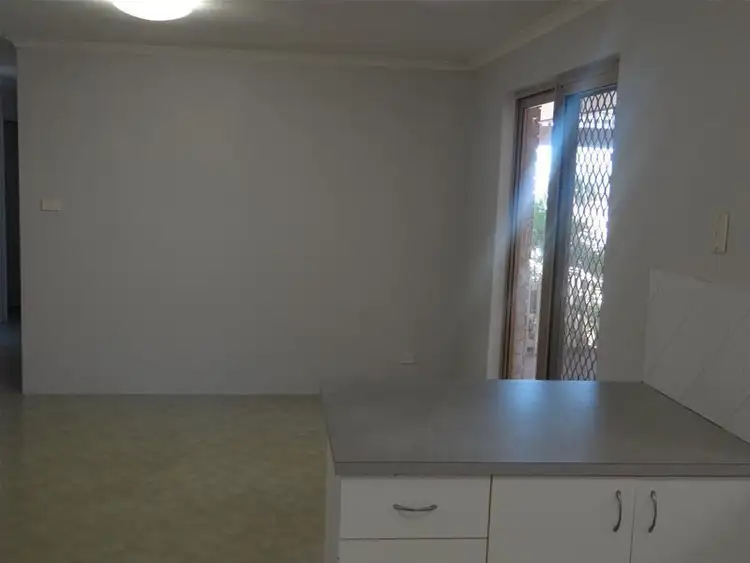 Fourth view of Homely house listing, 6 Hart Court, Mount Tarcoola WA 6530