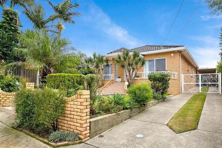 27 Fricourt Avenue, Earlwood NSW 2206