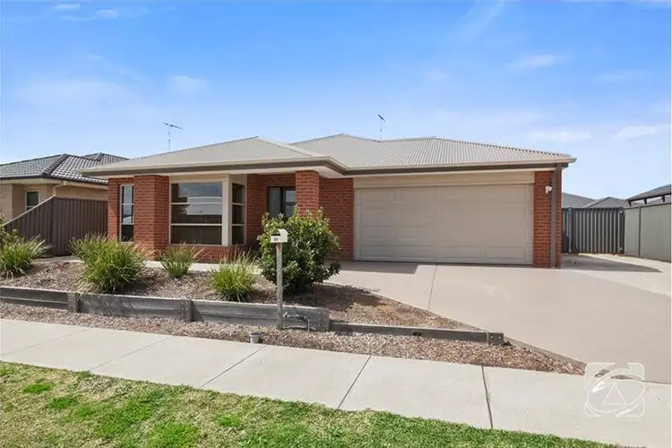 39 Cape Barron Drive, Lara VIC 3212