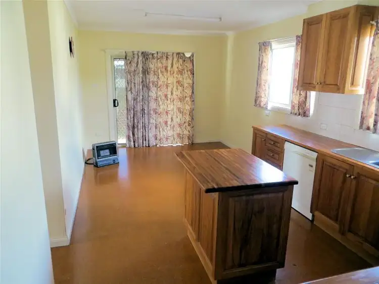 Fifth view of Homely house listing, 402 Etiwanda Avenue, Mildura VIC 3500