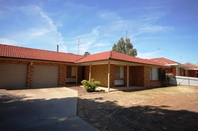 45 Hebden Street, Lockhart NSW 2656