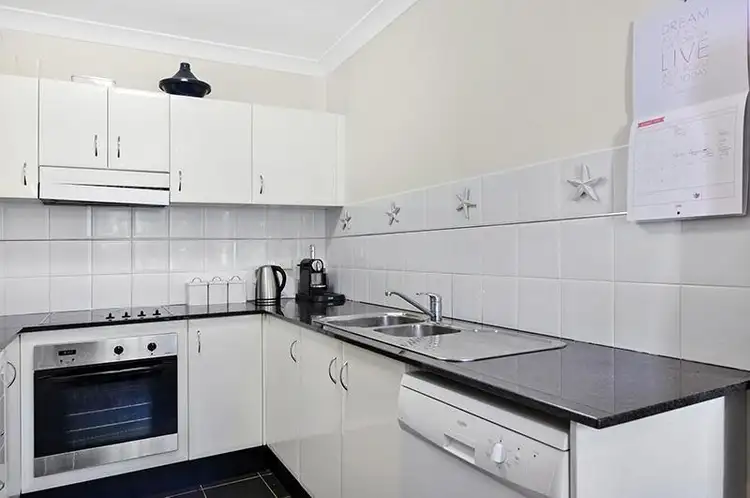 Sixth view of Homely apartment listing, 10/52-58 Howard Avenue, Dee Why NSW 2099