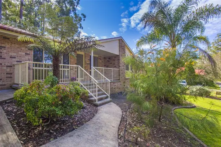 10 Jerupa Close, Surf Beach NSW 2536