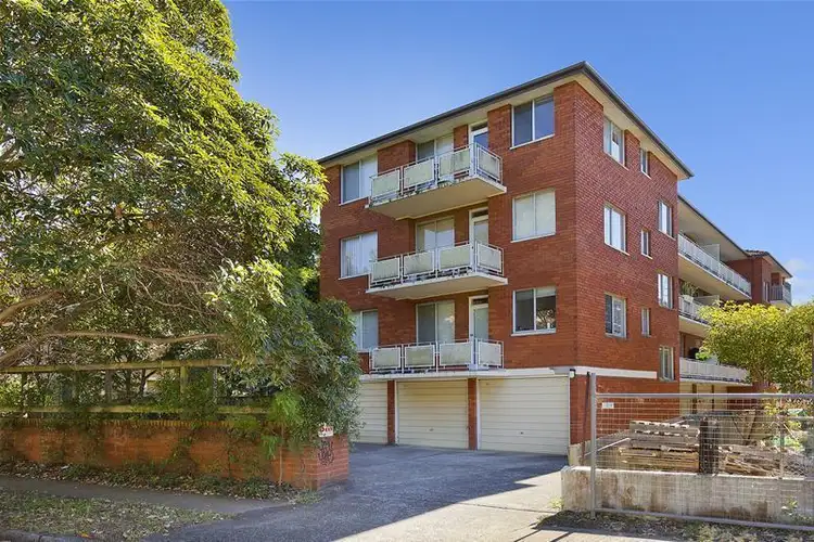 Fourth view of Homely unit listing, 4/10 Richmond Avenue, Dee Why NSW 2099