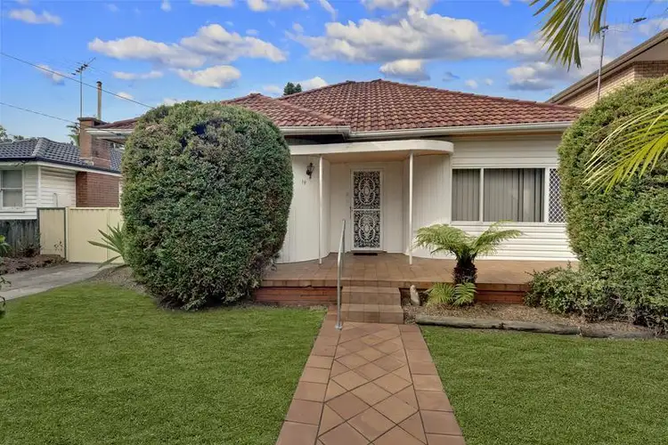 Third view of Homely house listing, 19 Oak Street, North Narrabeen NSW 2101