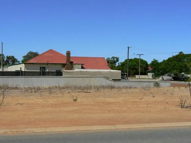 LOT 5/5/18 Central Road, Wonthella WA 6530