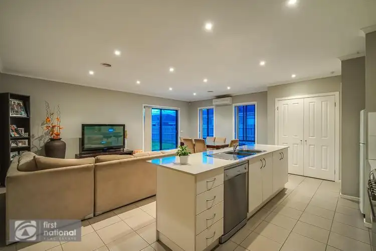 Fifth view of Homely house listing, 3 Coreen Court, Truganina VIC 3029