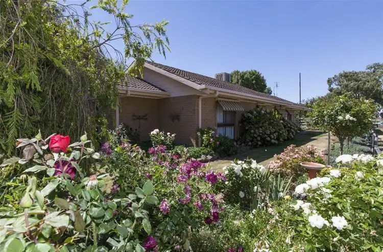 29 Ayrey Street, Willaura VIC 3379