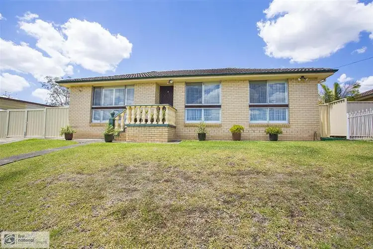 28 Taminga Road, Green Valley NSW 2168