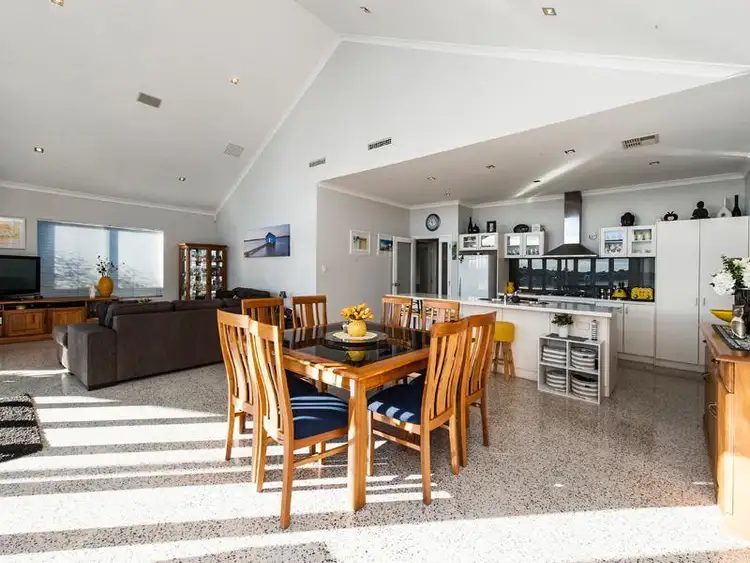 Fifth view of Homely house listing, 124 Murray Waters Boulevard, South Yunderup WA 6208