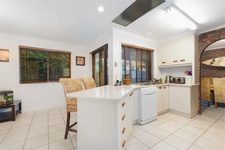 Fifth view of Homely house listing, 3 Venosa Place, Sunnybank Hills QLD 4109