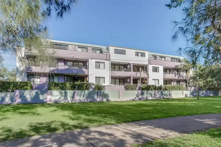 Second view of Homely unit listing, 5/36 Clarence Avenue, Dee Why NSW 2099