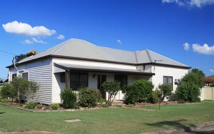 32 High Street, Largs NSW 2320