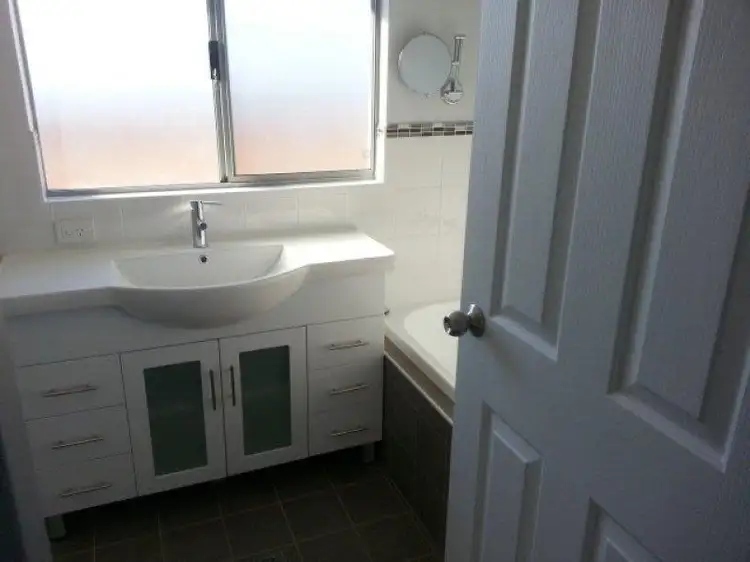 Fifth view of Homely house listing, 33 HAMELIN Avenue, Jurien Bay WA 6516
