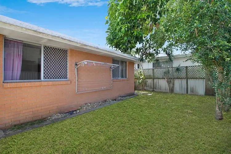 Sixth view of Homely semi-detached listing, 1/46 Twenty Fourth Avenue, Palm Beach QLD 4221