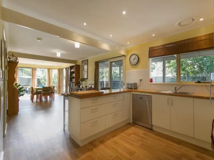 Second view of Homely house listing, 8 Jenola Court, Hastings VIC 3915