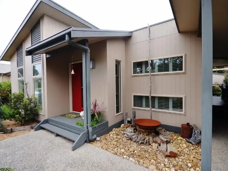 107 McIndoe Avenue, Venus Bay VIC 3956