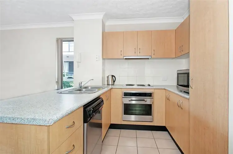 Third view of Homely apartment listing, 25/3 Norman Street, Southport QLD 4215