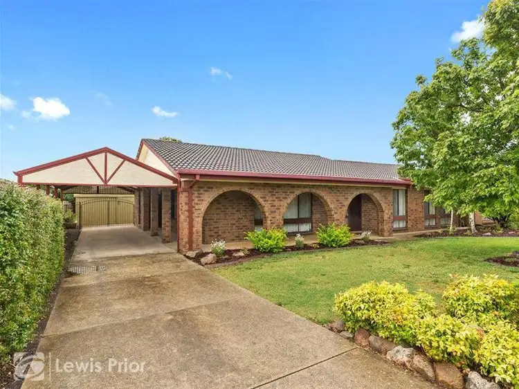 19 Siegersdorf Crescent, Old Reynella SA 5161