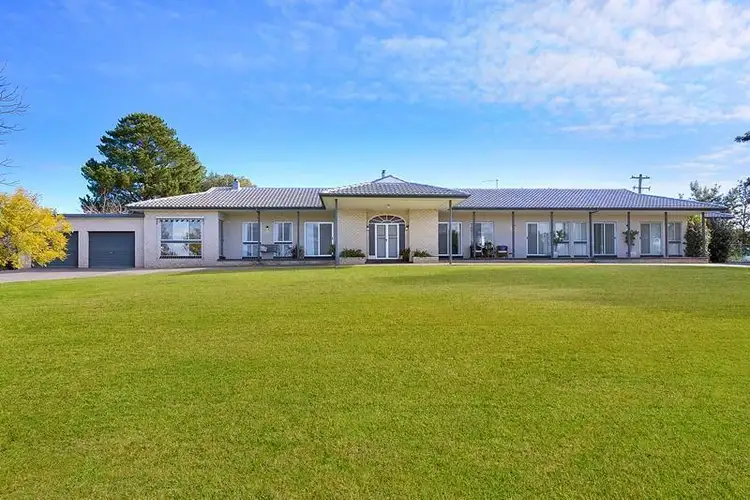 1101 Table Top Road, Table Top NSW 2640