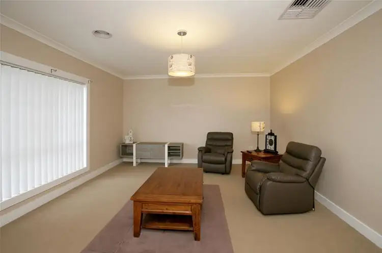 Seventh view of Homely house listing, 5 Hovea Place, Wagga Wagga NSW 2650