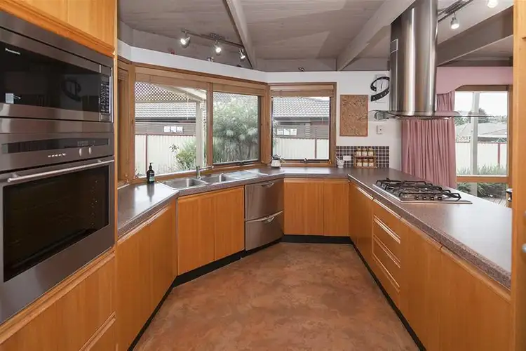 Seventh view of Homely house listing, 6 Christopher Court, Hallam VIC 3803