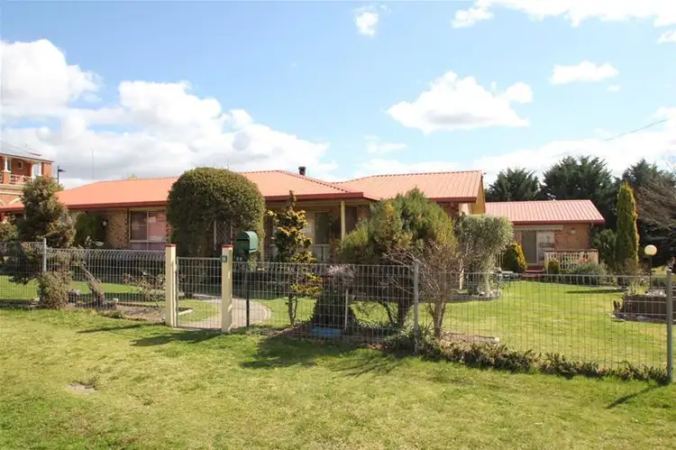 56 Scott Street, Tenterfield NSW 2372