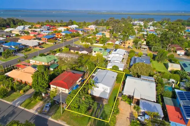 39 Wilkie Street, Redland Bay QLD 4165