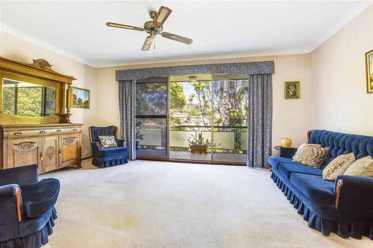 Second view of Homely unit listing, 6/10 Dee Why Parade, Dee Why NSW 2099