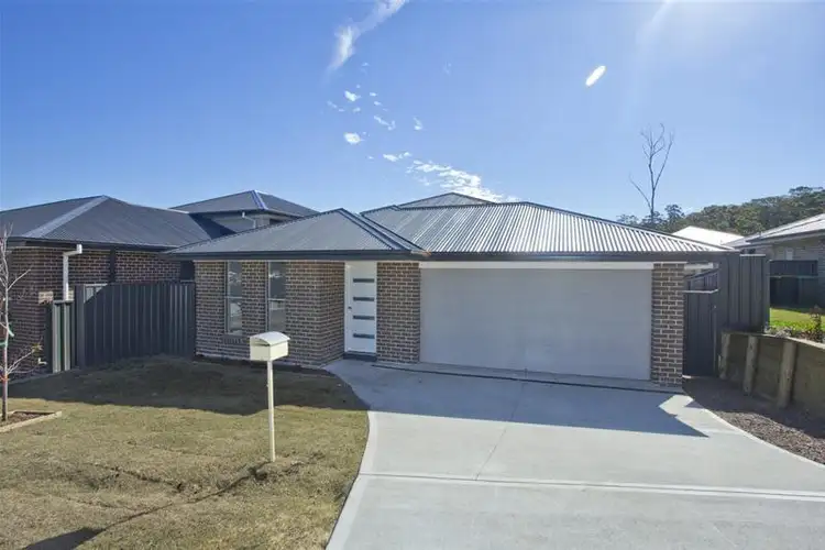 1/9 Raleigh Street, Cameron Park NSW 2285