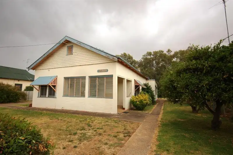 Main view of Homely house listing, 10 Norman Street, The Rock NSW 2655