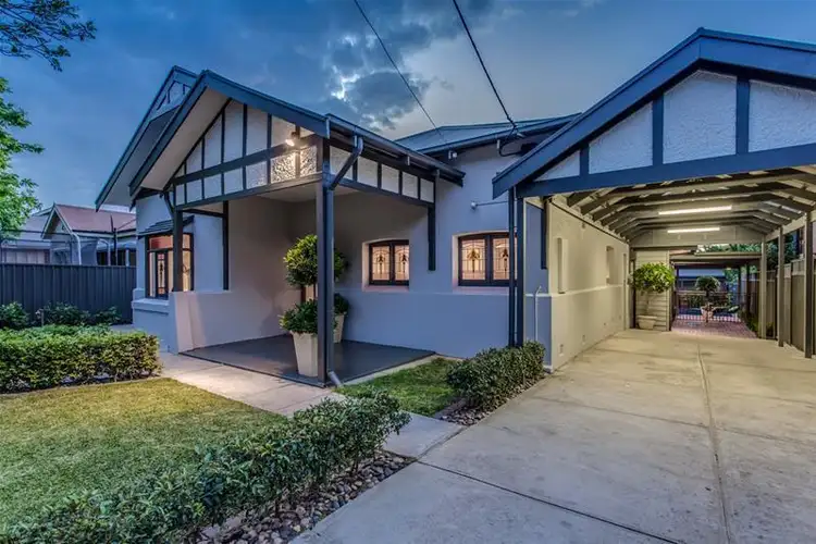 76 Seventh Avenue, St Peters SA 5069