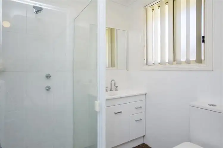 Sixth view of Homely unit listing, 8B Waratah Close, Gunnedah NSW 2380