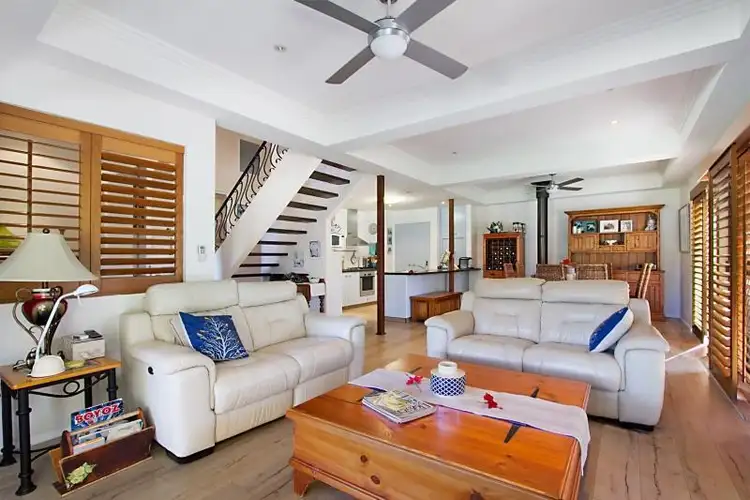 13 Pine Valley Drive, Robina QLD 4226