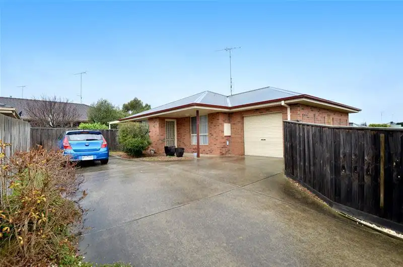 Main view of Homely unit listing, 2/32 Cypress Crescent, Leopold VIC 3224